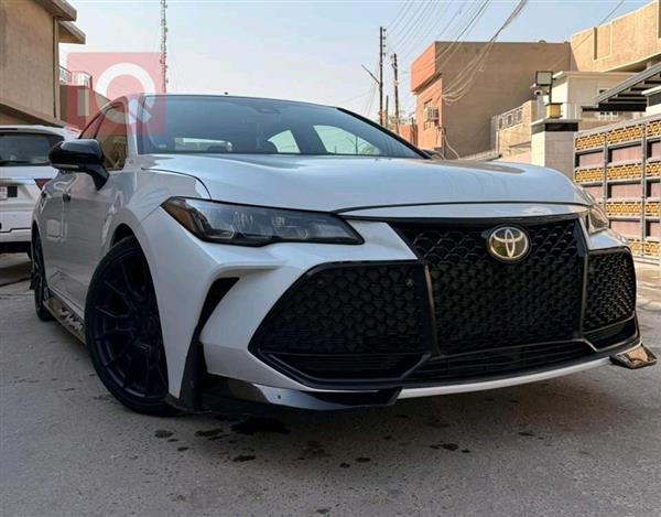 تۆیۆتا ئەڤەلۆن 2021  بۆ فرۆشتن لە عێراق -  بەغداد